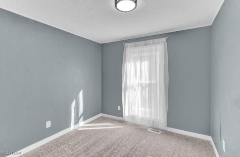 27 Delaware Trail Malvern OH 44644