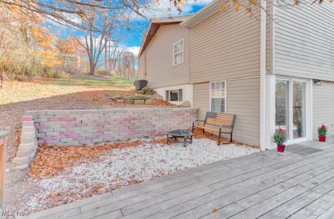 27 Delaware Trail Malvern OH 44644