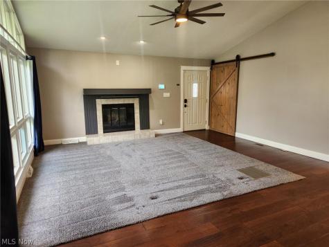 376 Wallace Drive Berea OH 44017