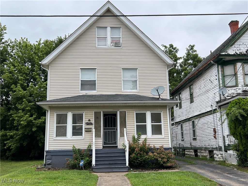 8801 Beckman Avenue Cleveland OH 44104