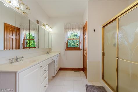 3371 Sherbrook Drive Uniontown OH 44685