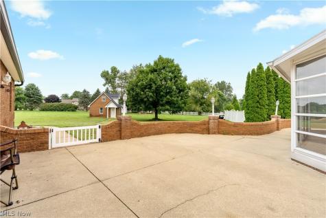 3371 Sherbrook Drive Uniontown OH 44685