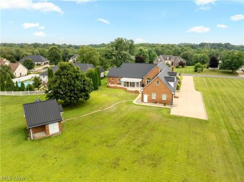 3371 Sherbrook Drive Uniontown OH 44685