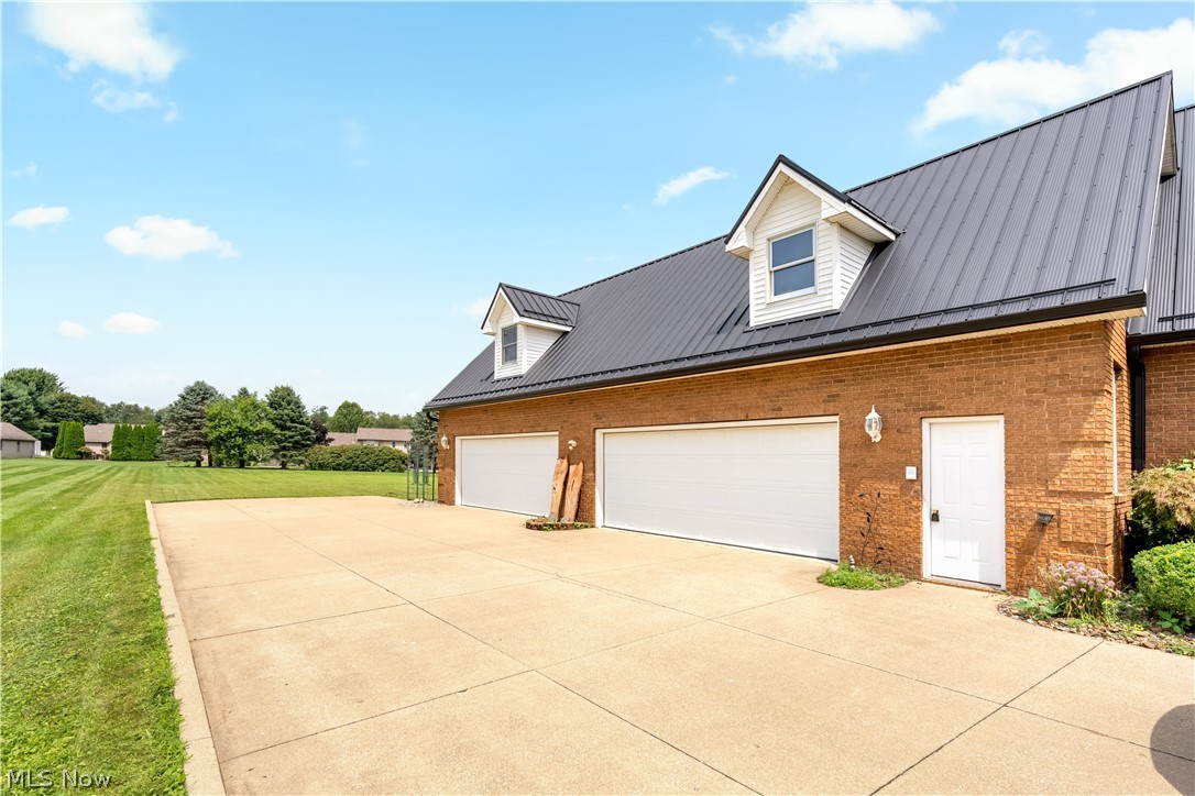 3371 Sherbrook Drive Uniontown OH 44685
