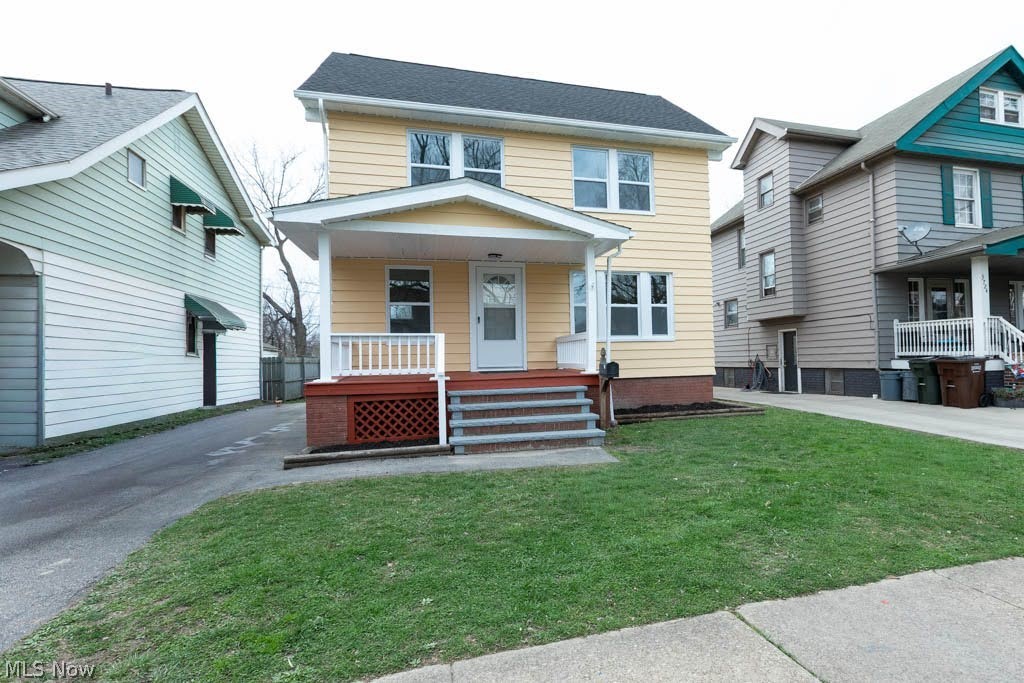 3720 Washington Park Newburgh Heights OH 44105