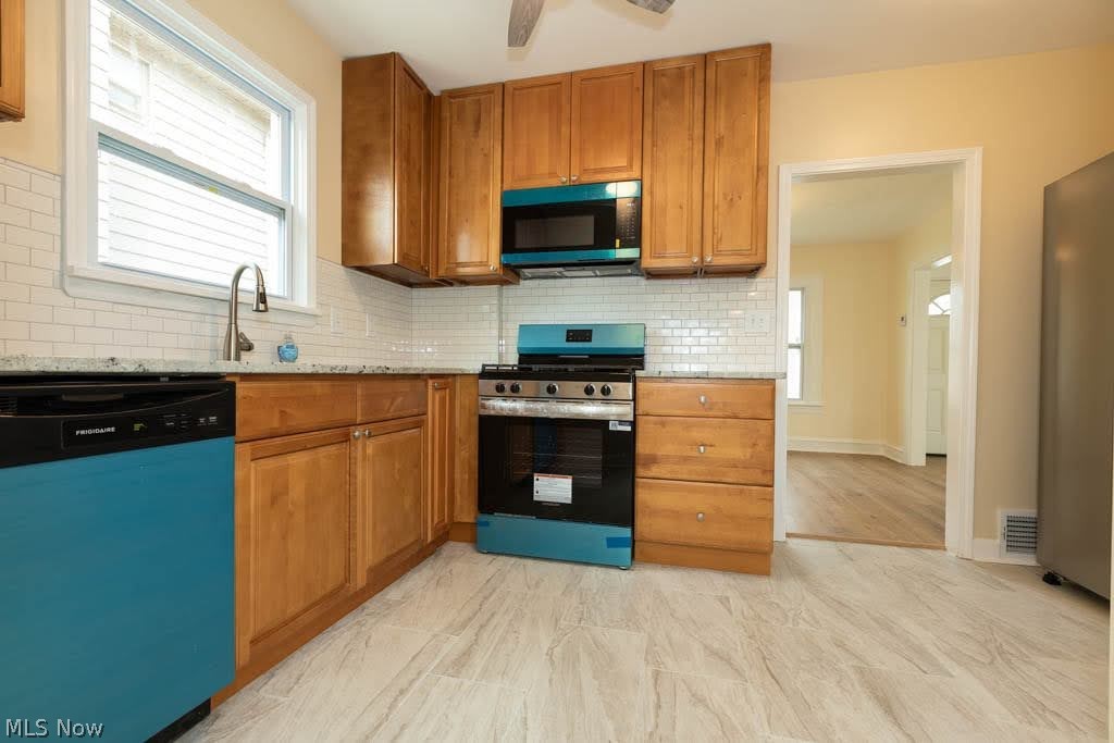 3720 Washington Park Newburgh Heights OH 44105