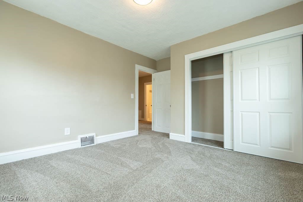 3720 Washington Park Newburgh Heights OH 44105