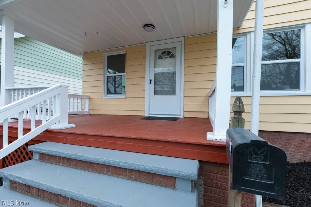 3720 Washington Park Newburgh Heights OH 44105