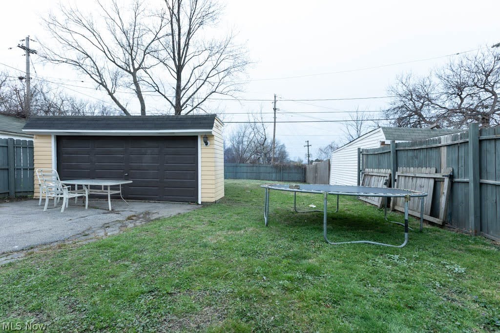 3720 Washington Park Newburgh Heights OH 44105