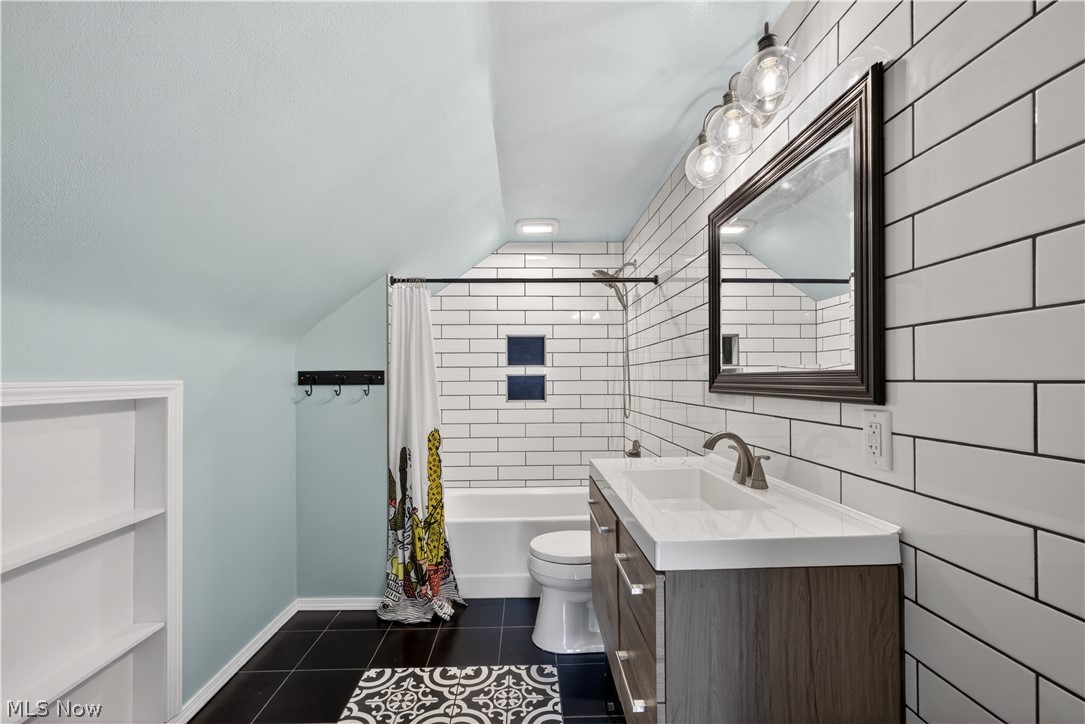 908 South Street Fremont OH 43420