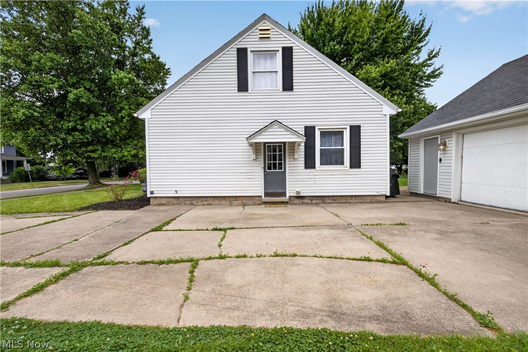 908 South Street Fremont OH 43420