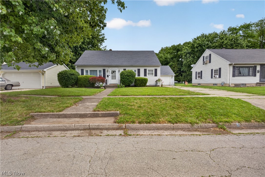 908 South Street Fremont OH 43420