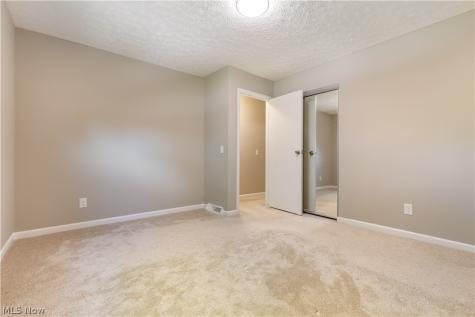 5732 Benjamin Street SW Canton OH 44706