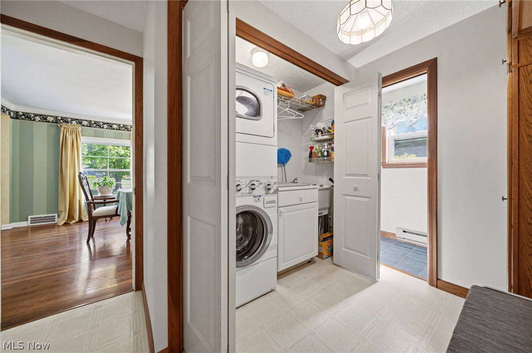 6666 Ridgebury Boulevard Mayfield Heights OH 44124