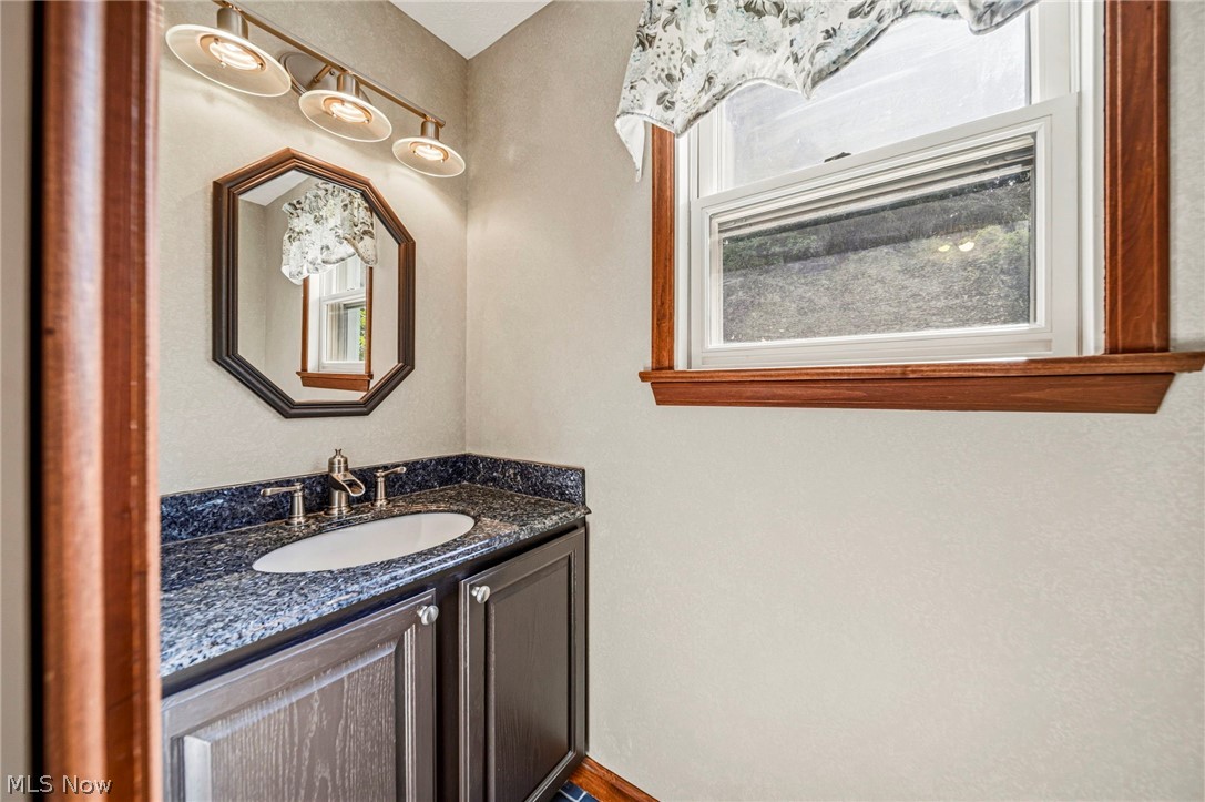 6666 Ridgebury Boulevard Mayfield Heights OH 44124