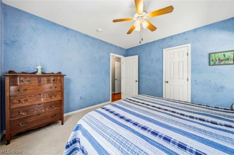 6666 Ridgebury Boulevard Mayfield Heights OH 44124