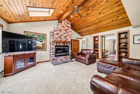 6666 Ridgebury Boulevard Mayfield Heights OH 44124
