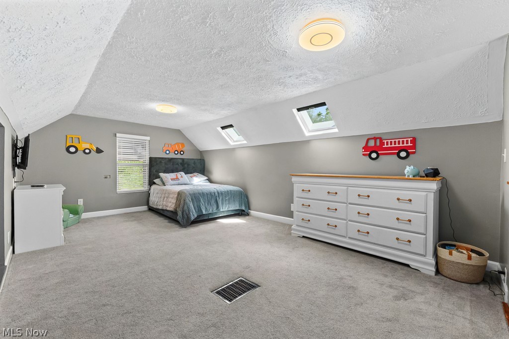 1942 Edwards Drive Akron OH 44306