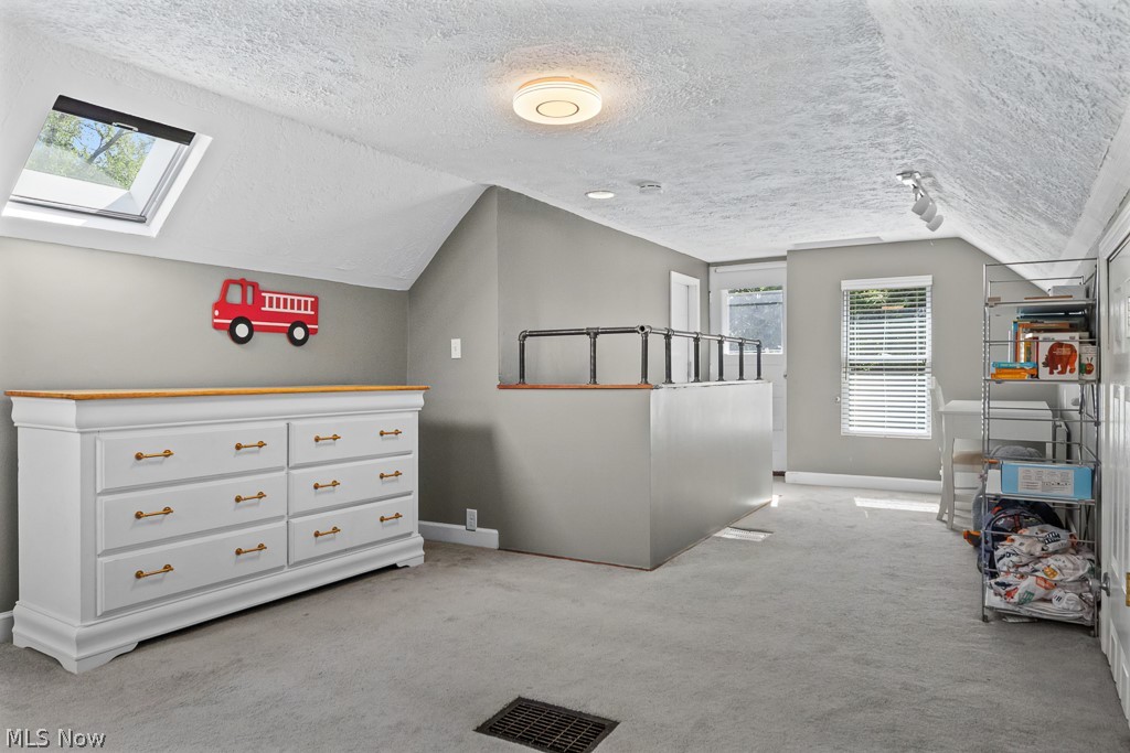 1942 Edwards Drive Akron OH 44306