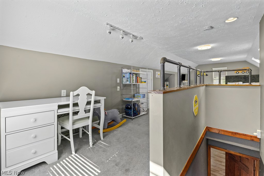 1942 Edwards Drive Akron OH 44306