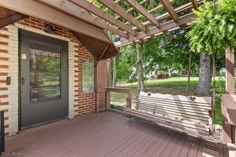 1942 Edwards Drive Akron OH 44306