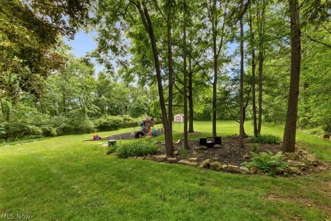1942 Edwards Drive Akron OH 44306