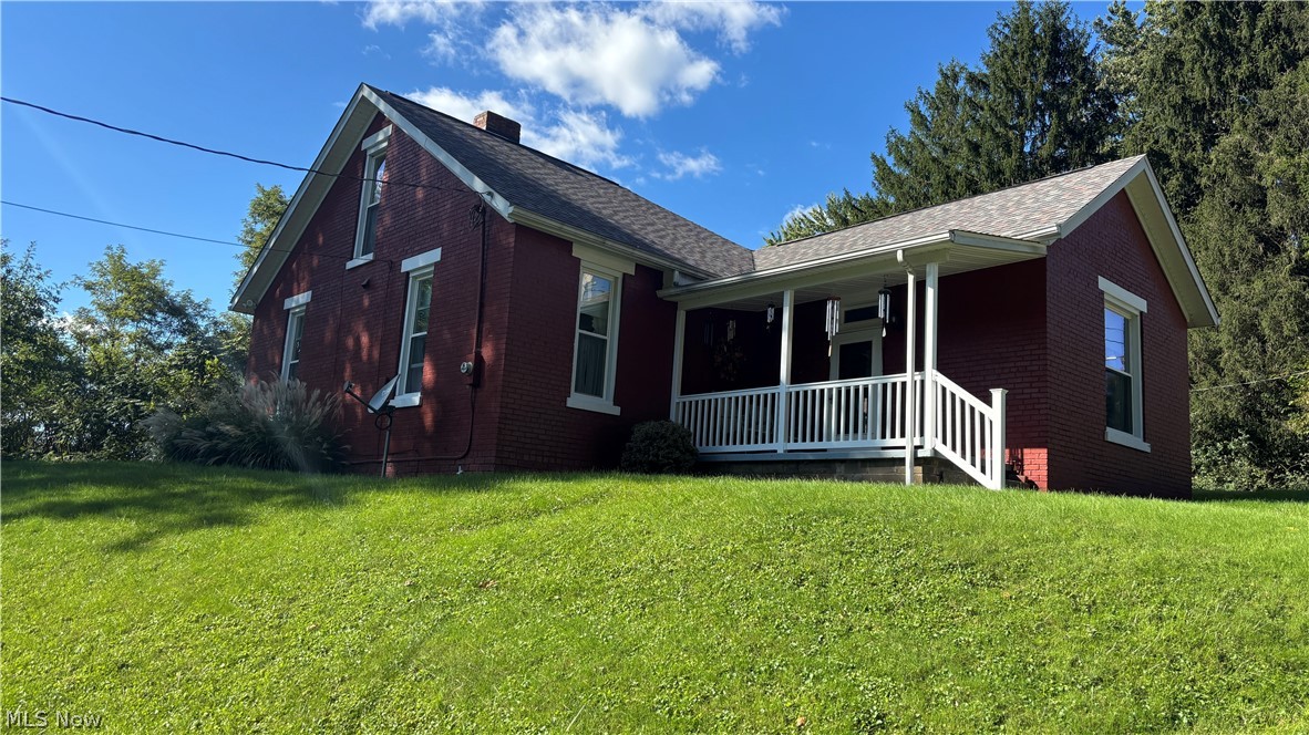 1371 Mitchell Avenue Zanesville OH 43701