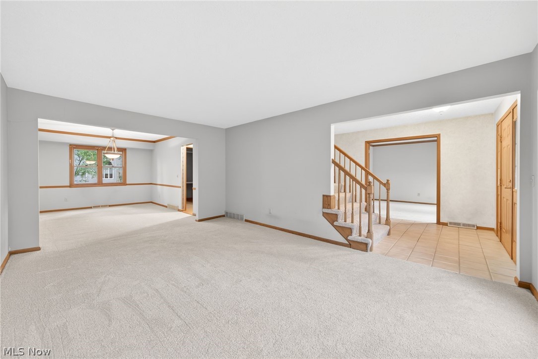 5532 Quail Run North Olmsted OH 44070