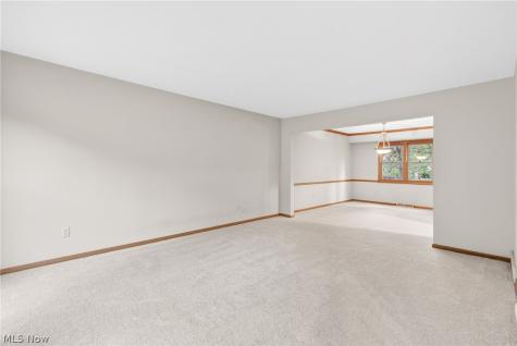 5532 Quail Run North Olmsted OH 44070