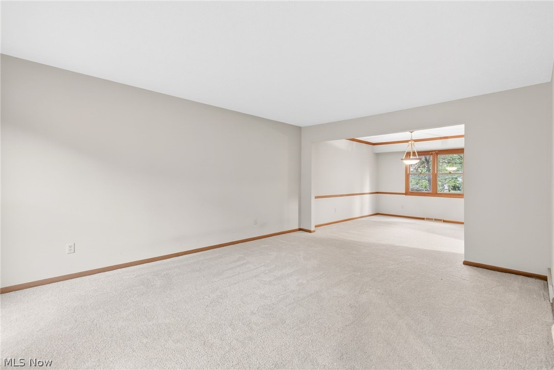 5532 Quail Run North Olmsted OH 44070
