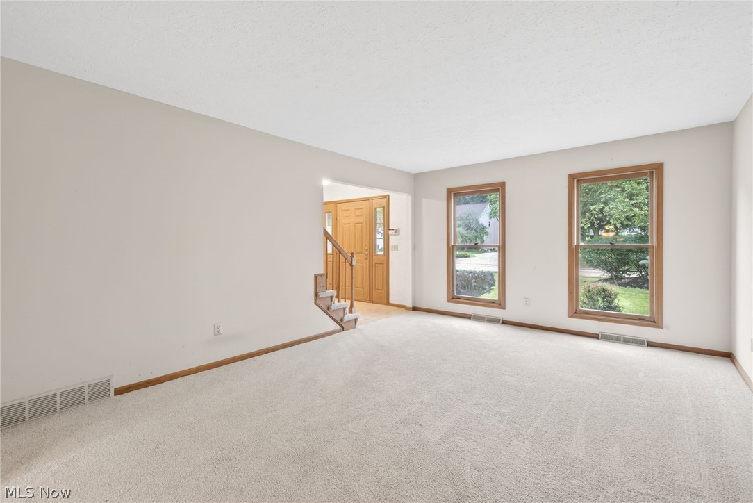 5532 Quail Run North Olmsted OH 44070