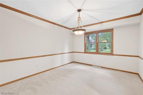 5532 Quail Run North Olmsted OH 44070