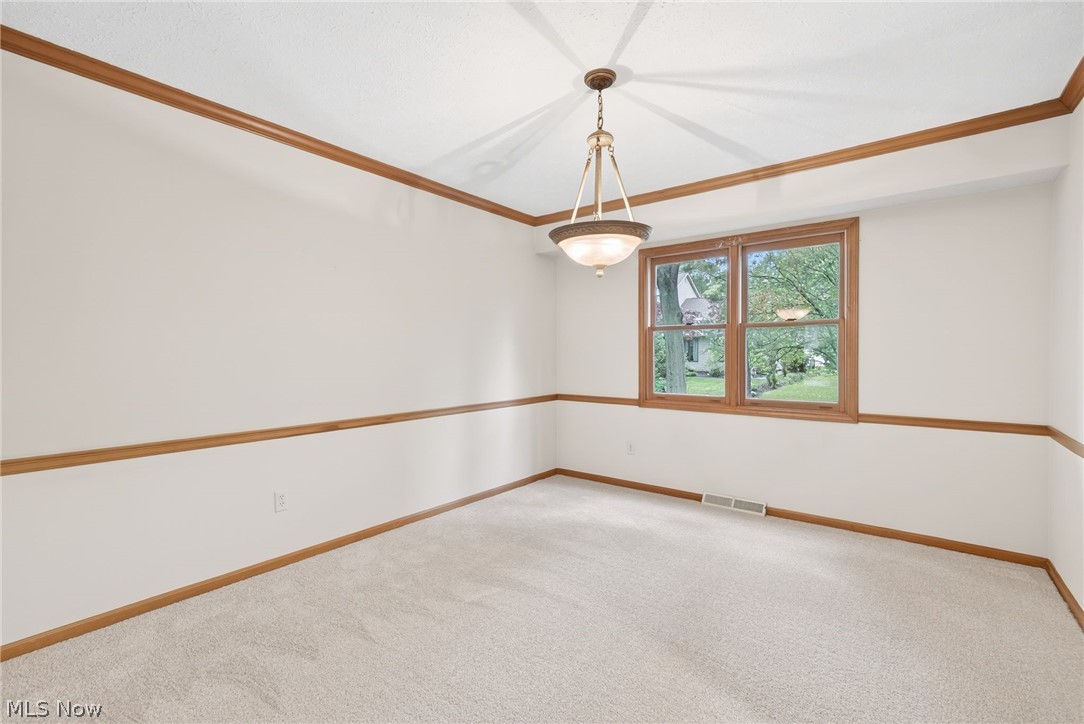5532 Quail Run North Olmsted OH 44070