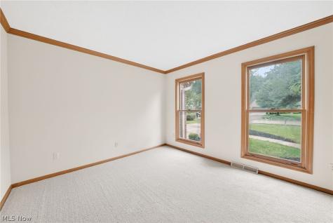 5532 Quail Run North Olmsted OH 44070