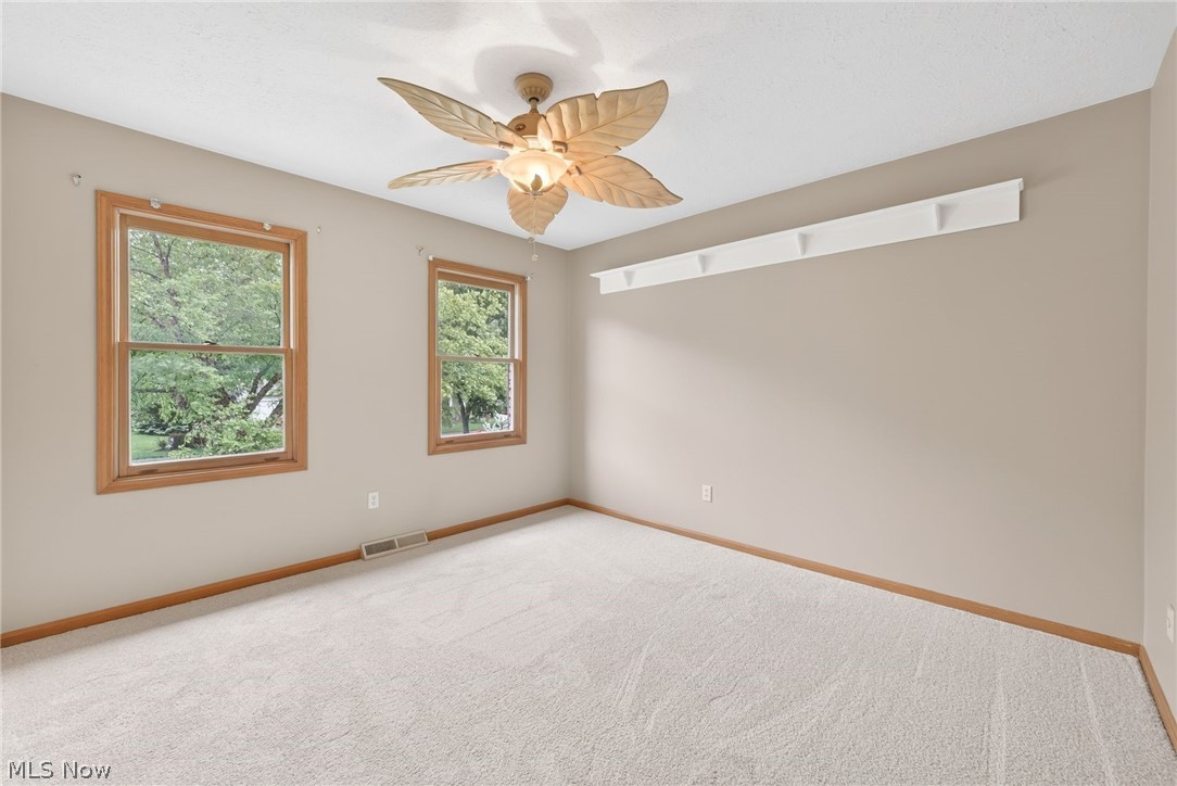 5532 Quail Run North Olmsted OH 44070