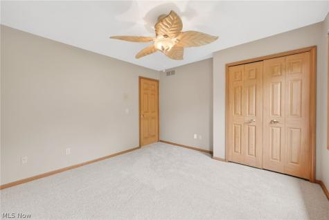 5532 Quail Run North Olmsted OH 44070