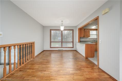 6860 Beridge Street Louisville OH 44641