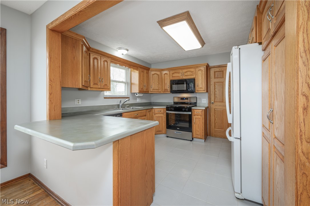 6860 Beridge Street Louisville OH 44641