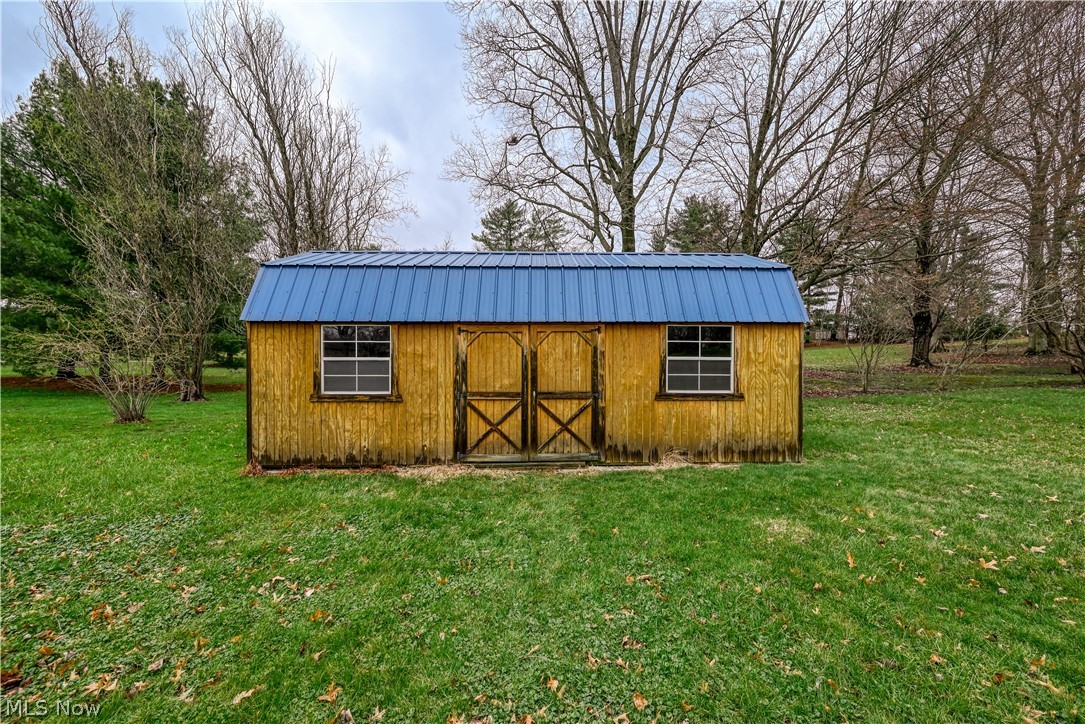 6860 Beridge Street Louisville OH 44641