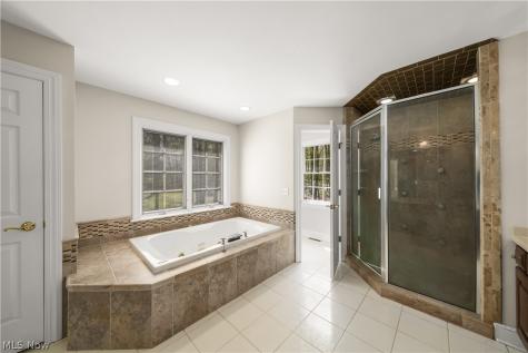 875 Cascades Drive Aurora OH 44202