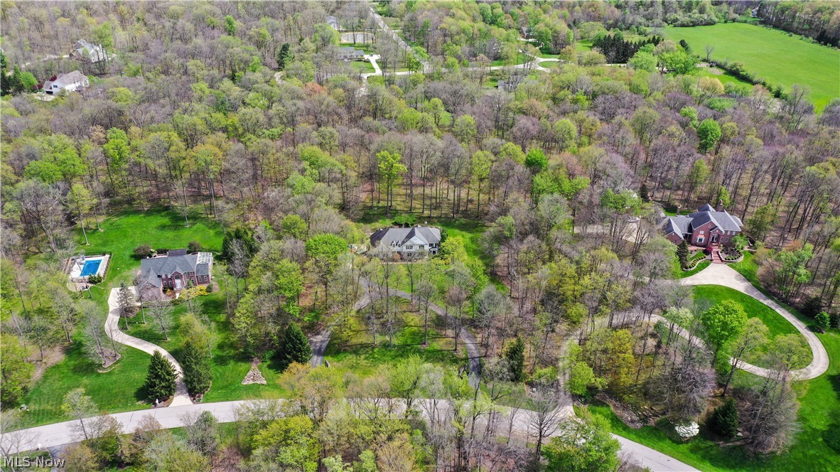 875 Cascades Drive Aurora OH 44202