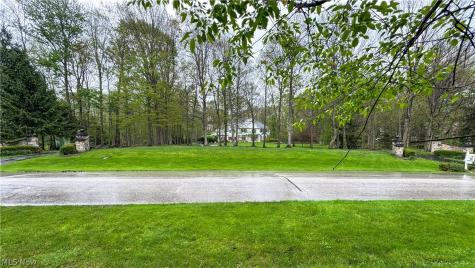 875 Cascades Drive Aurora OH 44202