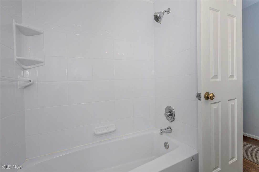 16860 Snyder Road Chagrin Falls OH 44023