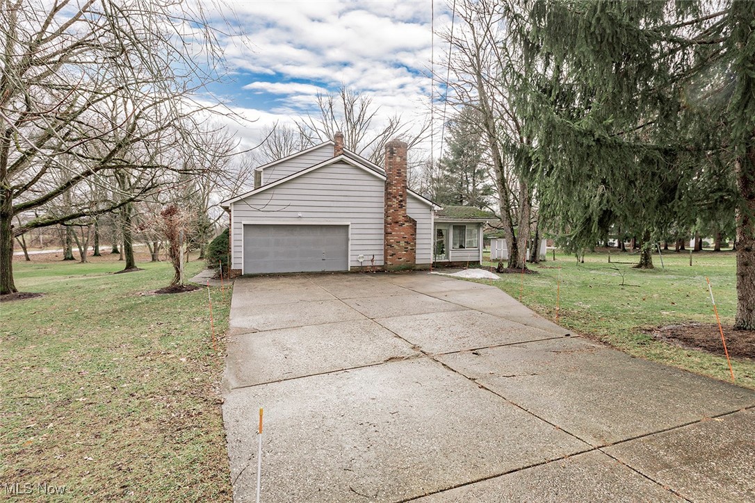 16860 Snyder Road Chagrin Falls OH 44023