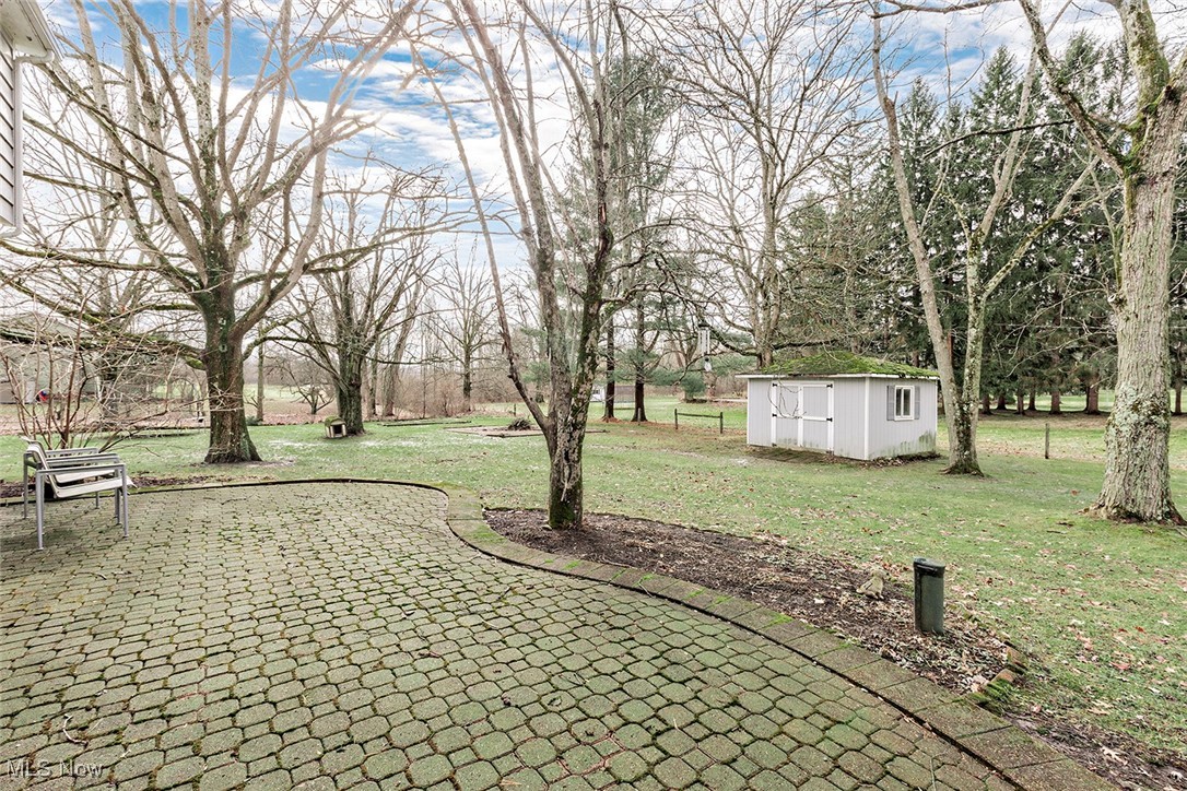 16860 Snyder Road Chagrin Falls OH 44023