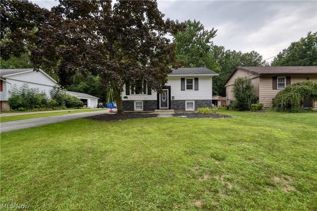 502 Roosevelt Drive Geneva OH 44041