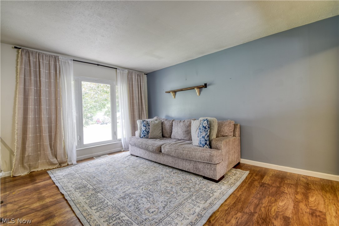 502 Roosevelt Drive Geneva OH 44041