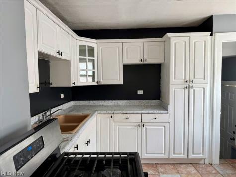 3849 W 136th Street Cleveland OH 44111