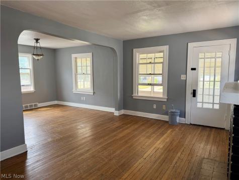 3849 W 136th Street Cleveland OH 44111