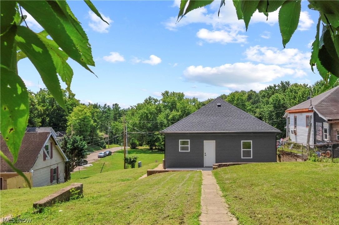 1235 Swingle Street Zanesville OH 43701
